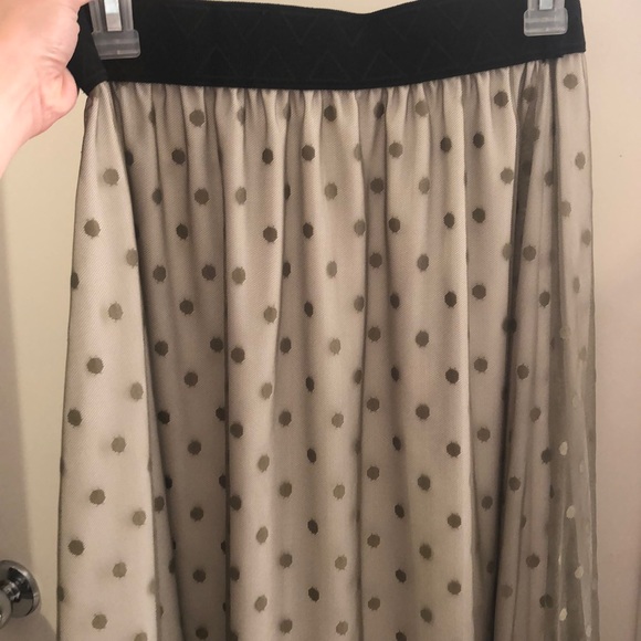 LulaRoe Lola skirt - Picture 1 of 3